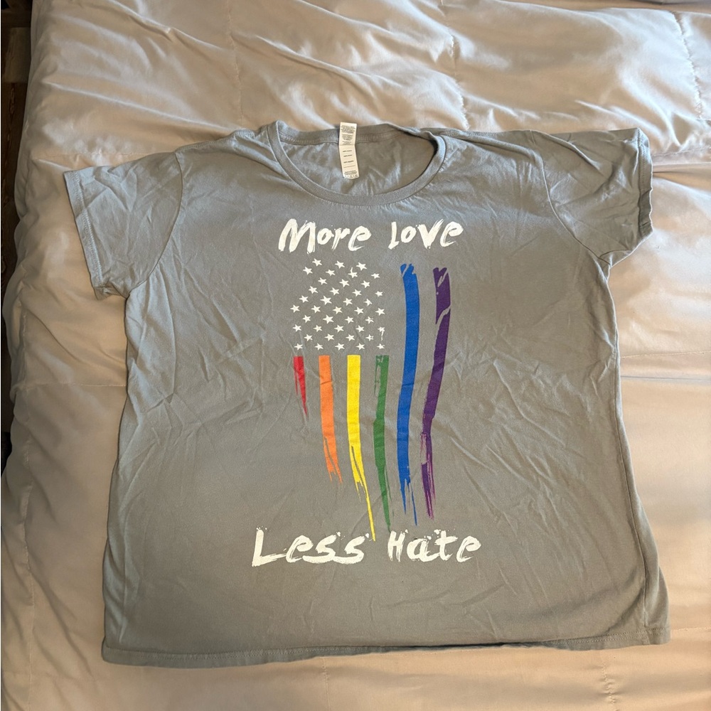 Anvil Gray Short Sleeve Tee with Patriotic Rainbow Design